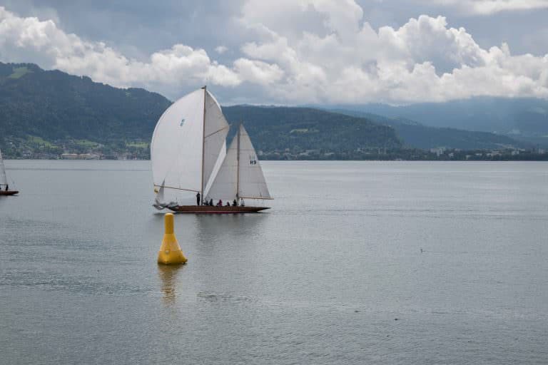 Elfe II läuft durchs Ziel RUND UM 2016 Foto: Simon Müller
