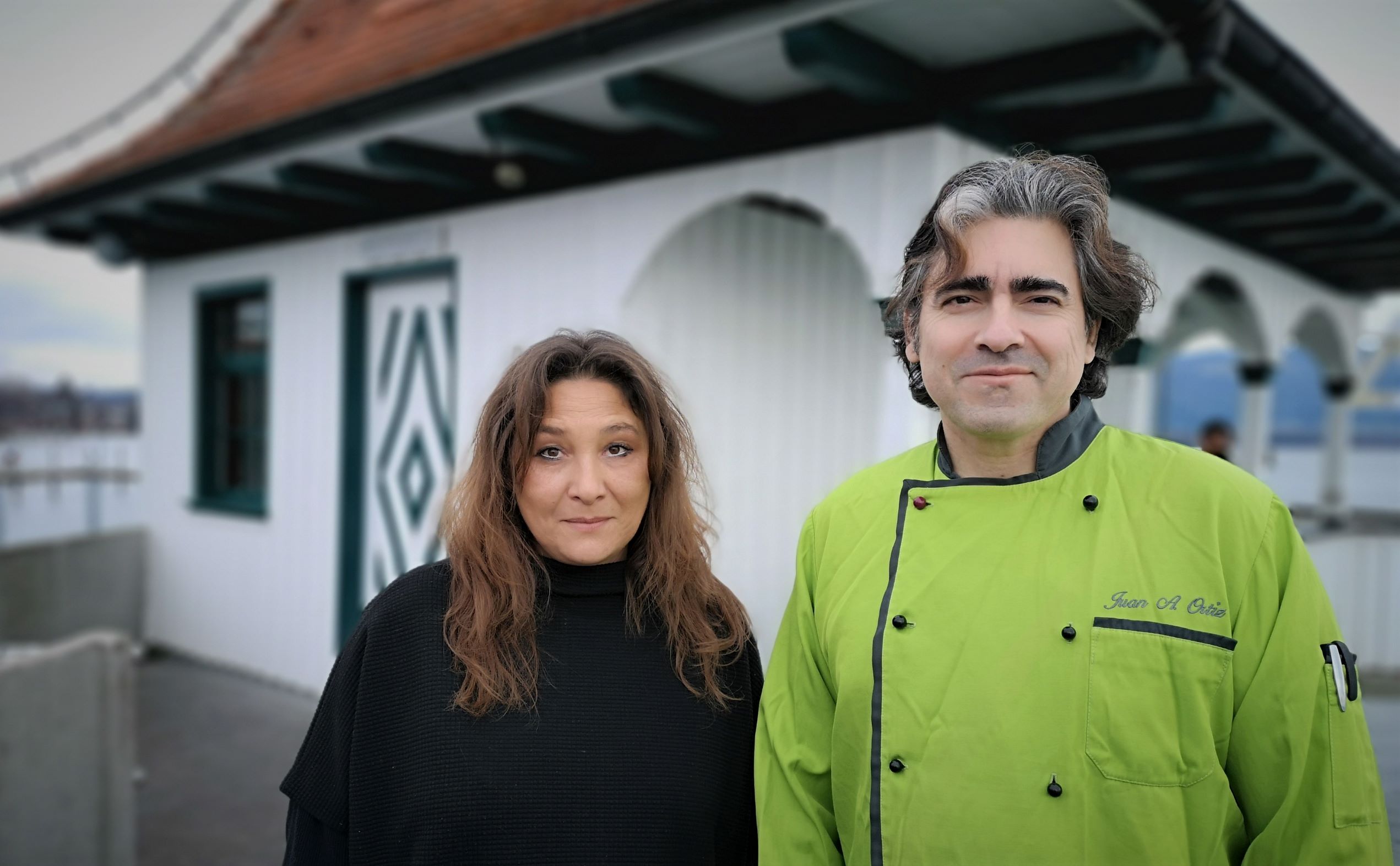 Start der neuen Wirtin in Stufen