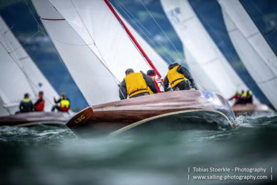 Warten auf Wind – Peri Cup der 30er Schärenkreuzer vor Lindau